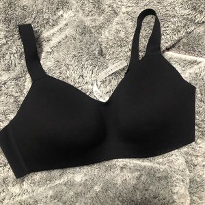 LULULEMON BRA